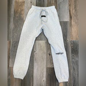 ESSENTIALS FEAR OF GOD CUFFED SWEATPANTS SIZE X- SMALL XS